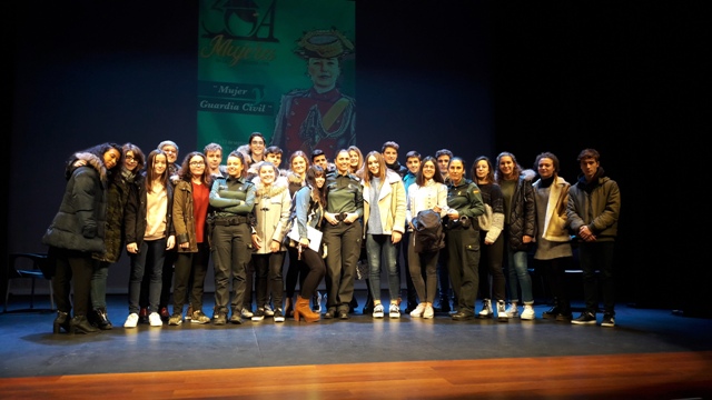 30º ANIVERSARIO DEL INGRESO DE LAS MUJERES EN LA GUARDIA CIVIL