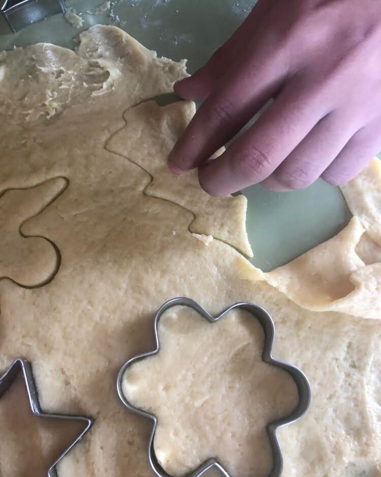 Receta de galletas de mantequilla en forma de navidad