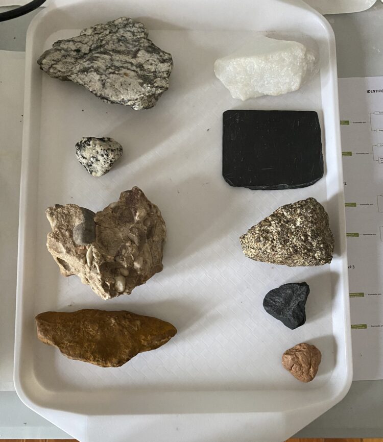 ¿Cómo se identifican las rocas? Atención a la diversidad